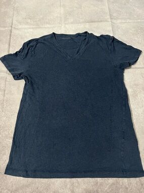 John Varvatos Women's V-Neck Tee in Navy Blue